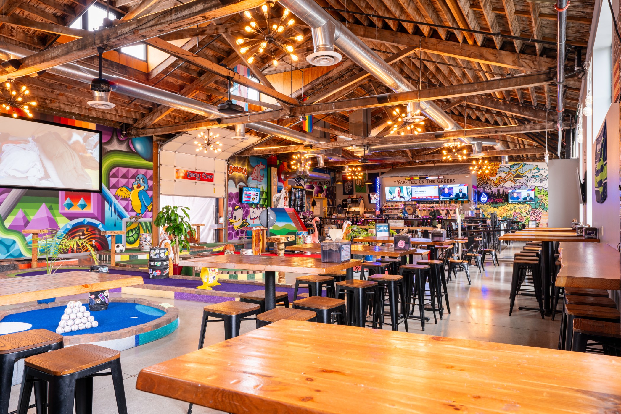 Birdie Time Pub | Portland Mini Golf & Sports Bar